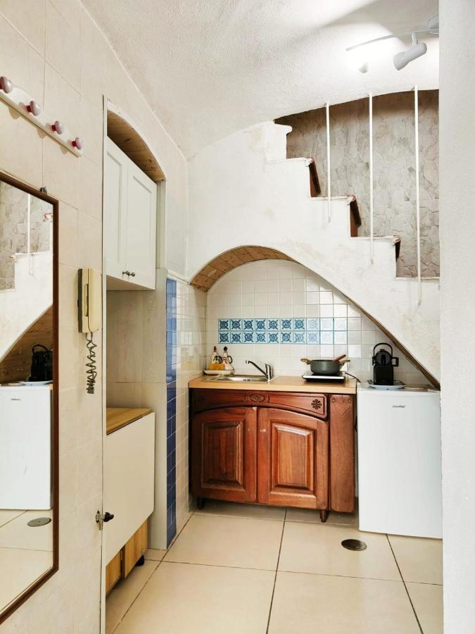 Ferienwohnung Casa Dell'Antico Teatro Di Neapolis Nel Centro Storico Di Napoli Exterior foto